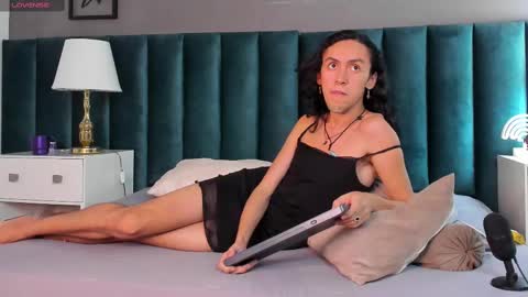 Karol online show from 02.13.25