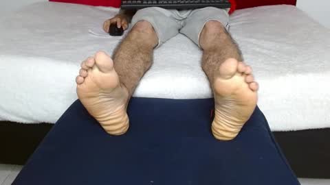 Snapshot of fenixtream chatting on 12.04.24 FeniXtream online show from 12.04.24