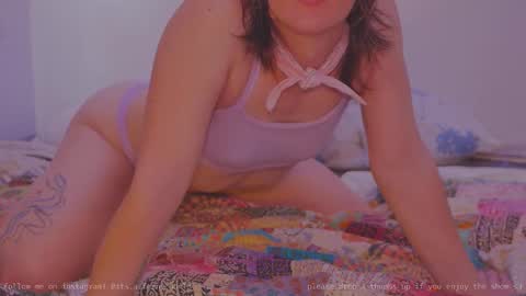 Snapshot of fernydew chatting on 02.01.26 Fern next stream 430pm Monday PST online show from 02.01.26