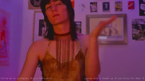 Snapshot of fernydew chatting on 03.01.26 Fern next stream 430pm Monday PST online show from 03.01.26