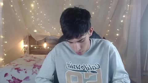 FER PHOENIX online show from 12.17.24