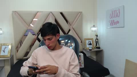 FER PHOENIX online show from 02.05.25