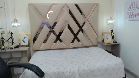 FER PHOENIX online show from 02.17.25