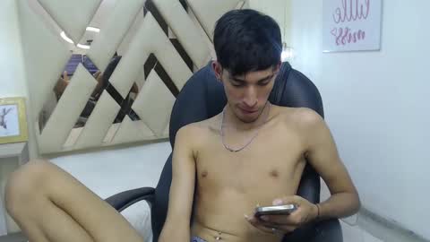 FER PHOENIX online show from 03.08.25