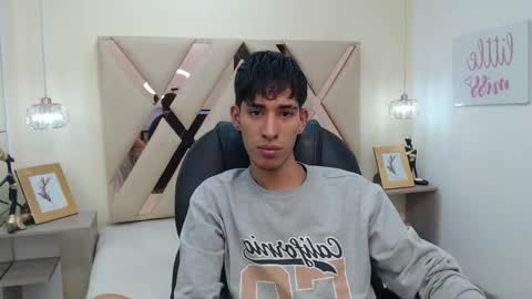 FER PHOENIX online show from 03.12.25