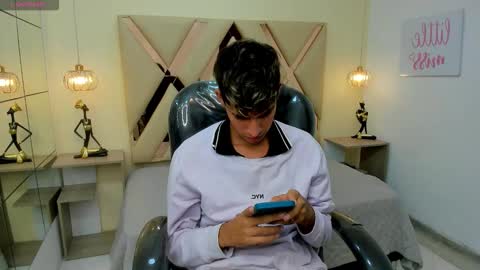 FER PHOENIX online show from 02.04.26