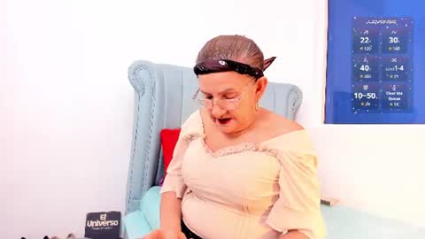 Snapshot of ferrimature chatting on 07.14.26 Marcela online show from 07.14.26