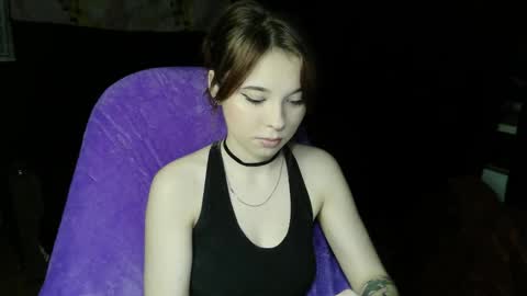 Snapshot of fetishistbitchwants chatting on 10.17.25 Kimberly online show from 10.17.25