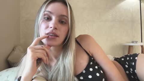 Lisa online show from 09.26.25