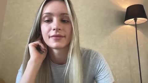 Lisa online show from 09.27.25