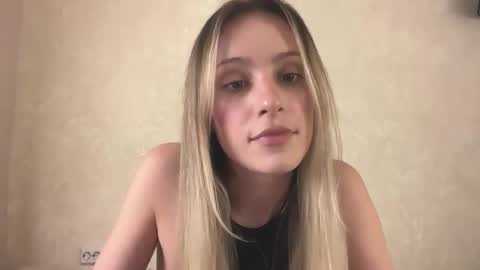 Lisa online show from 12.14.25