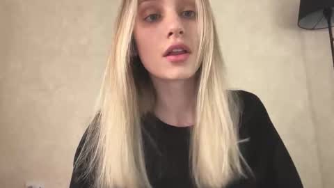 Lisa online show from 01.11.26