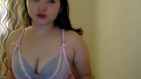 Snapshot of fhwilloughbyxx chatting on 06.16.26 fhwilloughbyxx online show from 06.16.26