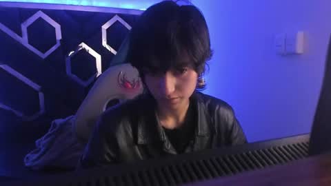 Snapshot of fieramadame chatting on 02.17.25 online show from 02.17.25