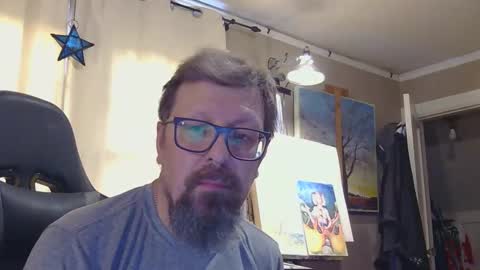 Snapshot of figuredraw chatting on 02.02.26 figuredraw online show from 02.02.26