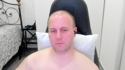 Snapshot of filippo12356 chatting on 06.12.26 filippo12356 online show from 06.12.26