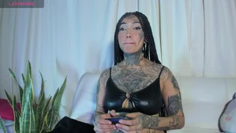 Snapshot of filletatouee chatting on 06.13.26 filletatouee online show from 06.13.26
