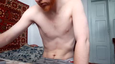 Snapshot of fillipsondon chatting on 04.27.26 Whitechocolate online show from 04.27.26