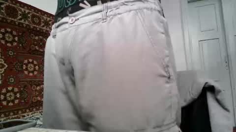 Snapshot of fillipsondon chatting on 04.30.26 Whitechocolate online show from 04.30.26