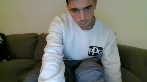 Snapshot of filthymilfndaddy chatting on 12.05.24 MilfnDaddy online show from 12.05.24