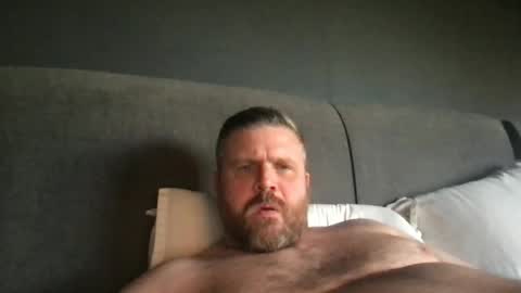 Snapshot of fin_dom_bear chatting on 06.14.26 fin bear dom online show from 06.14.26