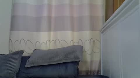 fine_queen12 online show from 01.15.25