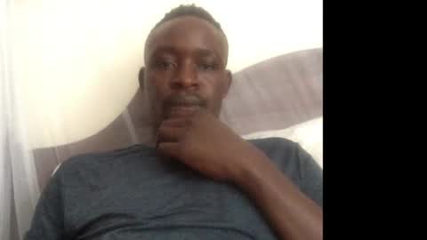 HOT AND SWEET online show from 04.30.26