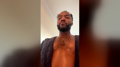 Snapshot of finessegod26 chatting on 12.22.25 finessegod26 online show from 12.22.25