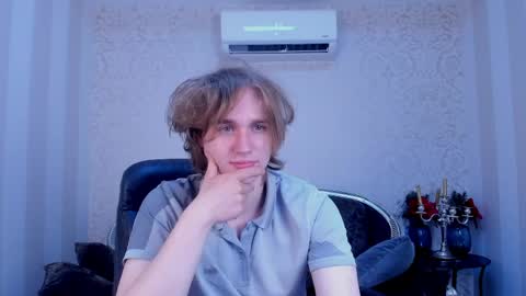 Snapshot of finnbev chatting on 05.23.26 finnbev online show from 05.23.26