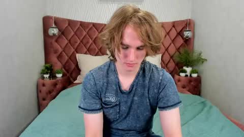 Snapshot of finnbev chatting on 06.07.26 finnbev online show from 06.07.26