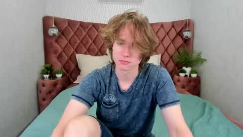 Snapshot of finnbev chatting on 06.08.26 finnbev online show from 06.08.26