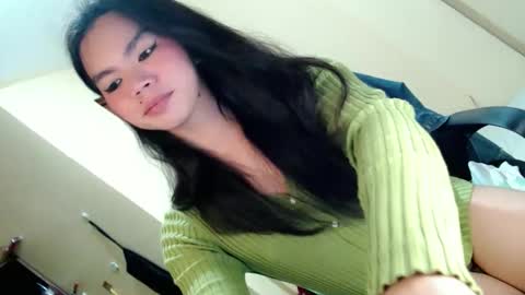 Snapshot of fionie_xxx chatting on 05.15.26 FIONA online show from 05.15.26