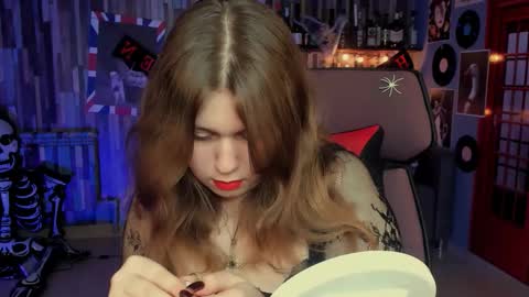 fiora online show from 10.30.25