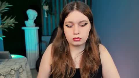 fiora online show from 03.21.26