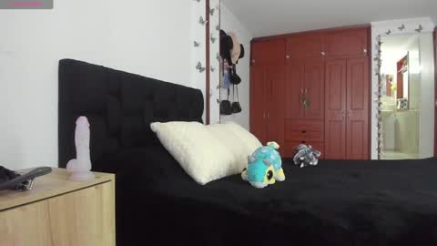     online show from 01.03.25