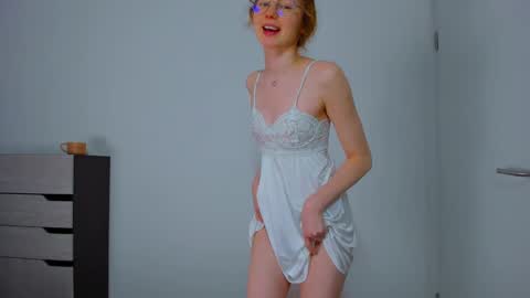 Snapshot of fire_luna chatting on 02.01.25 fire_luna online show from 02.01.25