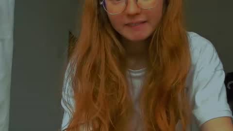 Snapshot of fire_luna chatting on 07.26.26 fire_luna online show from 07.26.26