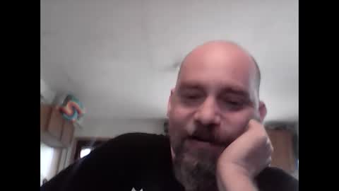 Snapshot of fireprince1977 chatting on 05.06.26 Brad online show from 05.06.26