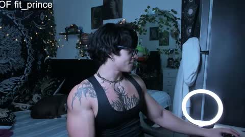 Snapshot of fit_prince_ chatting on 03.04.26 David hotman online show from 03.04.26