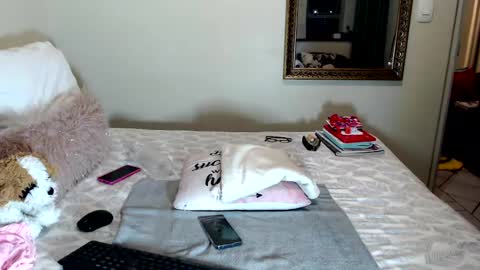 fitblair66_ online show from 02.14.25