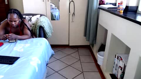 fitblair66_ online show from 10.08.25