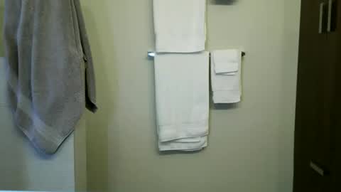 fitonetoo online show from 10.20.25