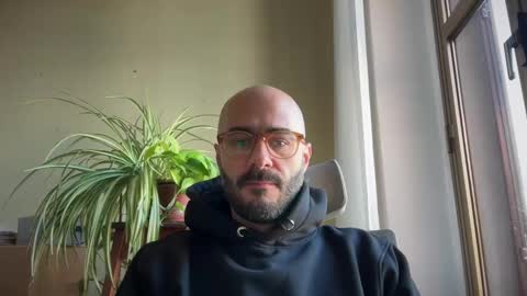 Fla is short for Flavio online show from 12.03.24