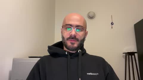 Fla is short for Flavio online show from 11.04.25