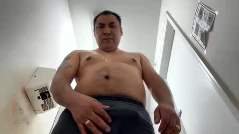 Snapshot of flaco5214 chatting on 04.25.26 flaco5214 online show from 04.25.26
