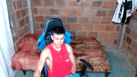 Snapshot of flacolatind chatting on 02.12.25 FLACO online show from 02.12.25