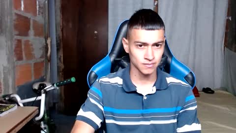 Snapshot of flacolatind chatting on 10.11.25 FLACO online show from 10.11.25