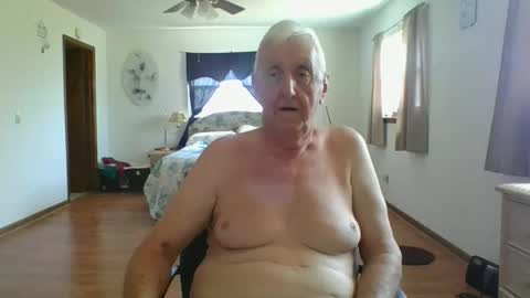 Snapshot of flamale65to chatting on 04.04.26 flamale65to online show from 04.04.26