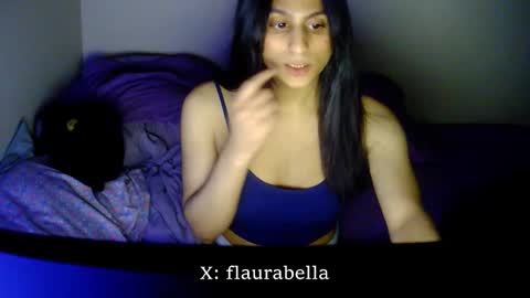 Snapshot of flaurabella chatting on 10.20.25 flaurabella online show from 10.20.25
