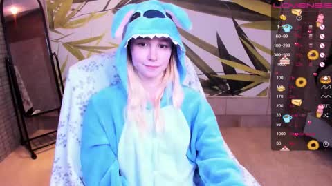 FlexiMona online show from 02.15.26